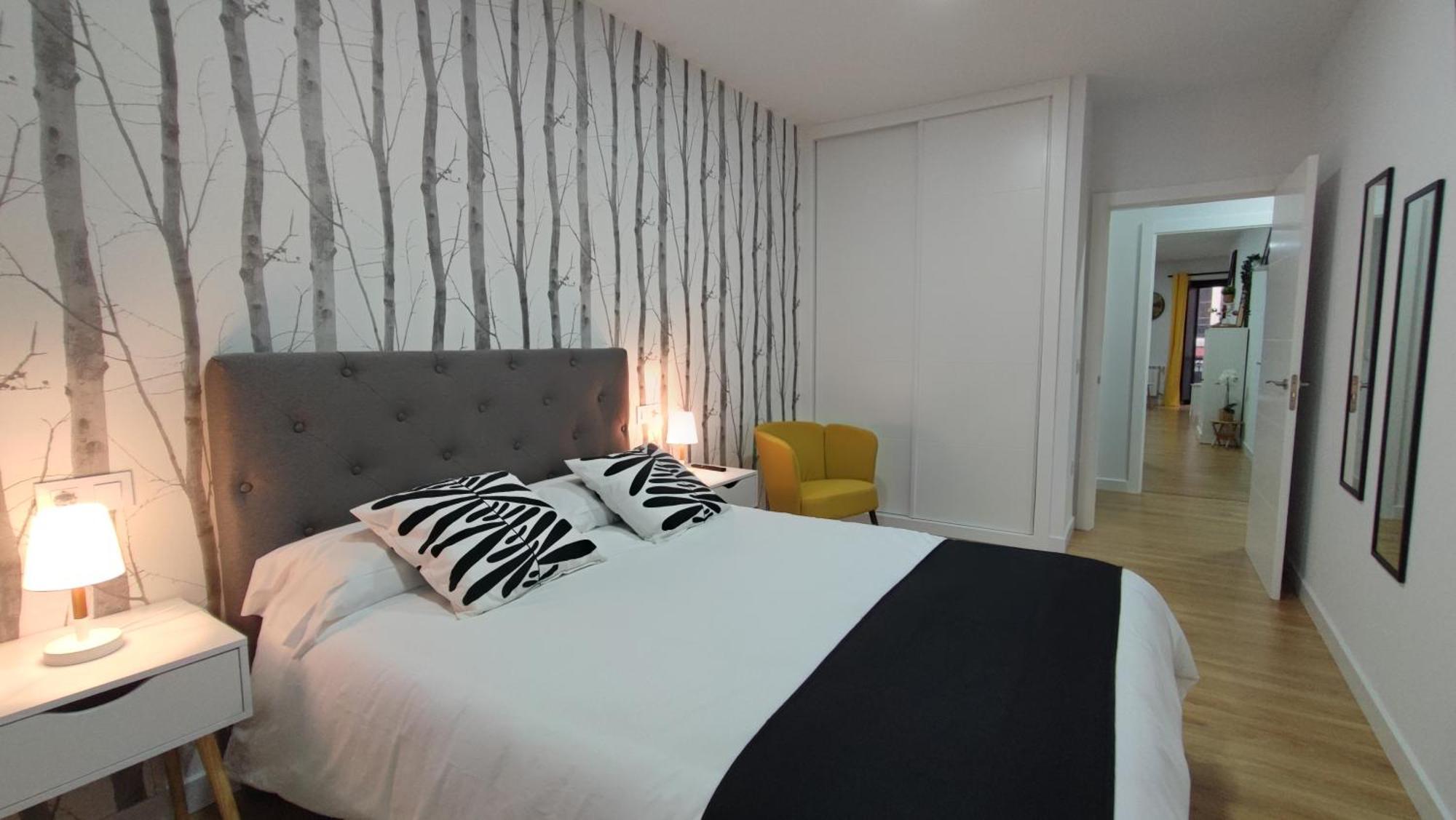 Apartamentos Aptio Oviedo Buitenkant foto