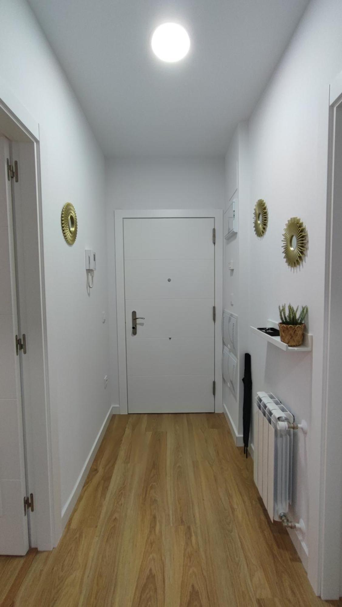 Apartamentos Aptio Oviedo Buitenkant foto