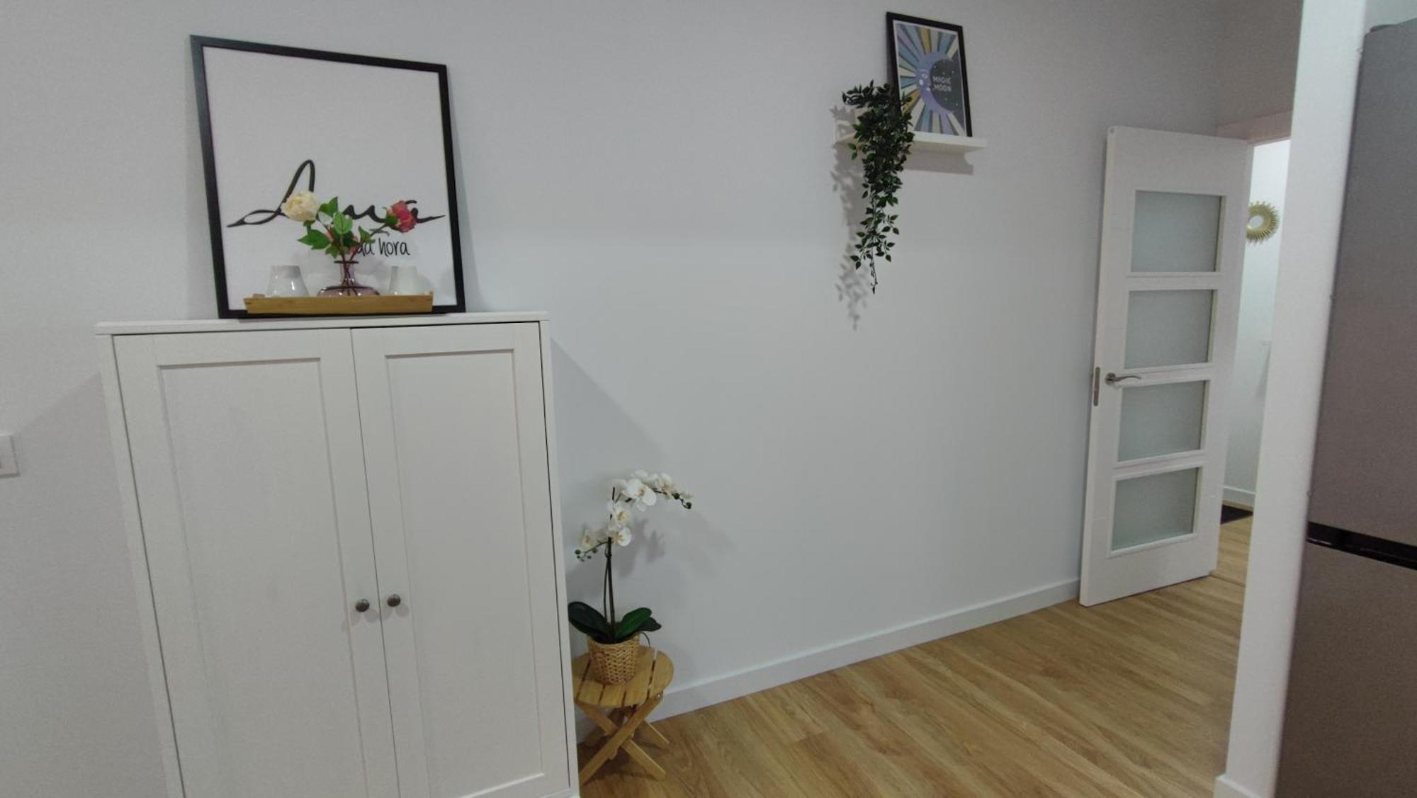 Apartamentos Aptio Oviedo Buitenkant foto