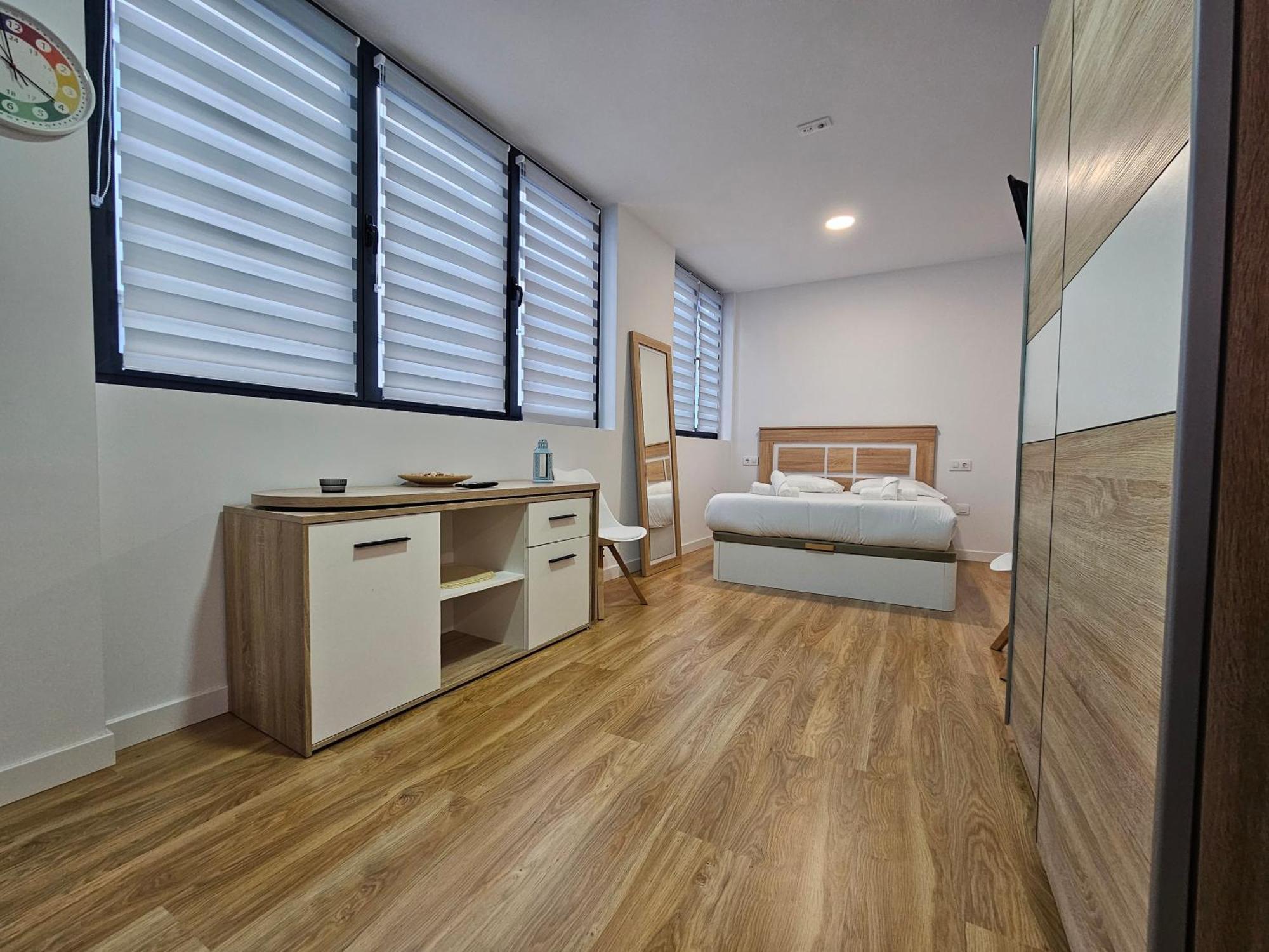 Apartamentos Aptio Oviedo Buitenkant foto
